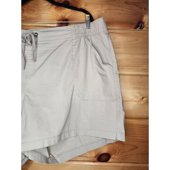 Lane Bryant Pull On Plus Size Short Plus Size 22 Tan Lightweight Pockets - Picture 9 of 13